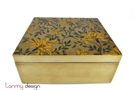 Yellow rectangle lacquer box hand painted with chrysanthemum 20*22 cm